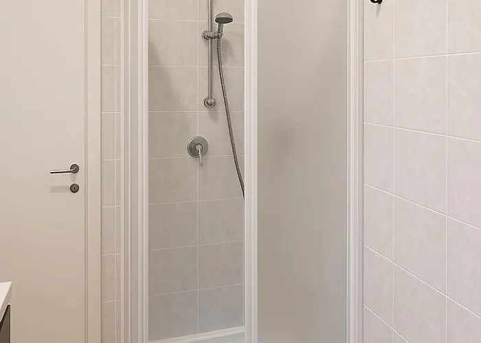 Апартаменты La Da Ma Shila Casa Vacanze Con Corte Privata Vicino Al Mare